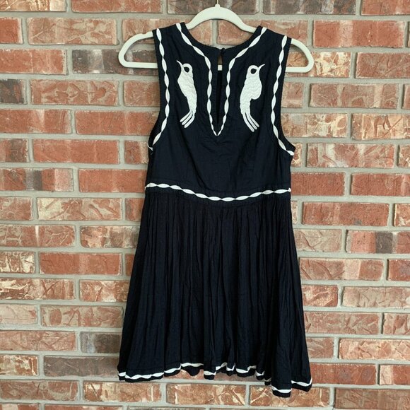 Free People Birds of A Feather Black / White Sleeveless Women's 6 Mini Dress EUC - Picture 3 of 14